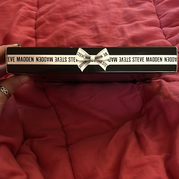 Steve Madden Black wallet wristlet - Picture 7 of 8